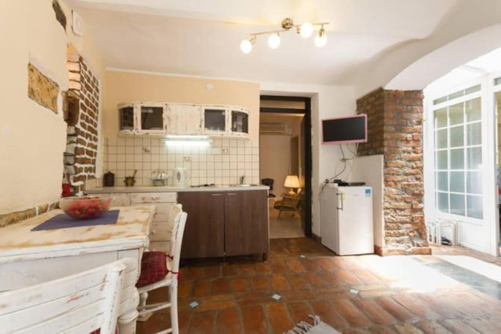 Hidden Gem On Prime Location Appartement Belgrado Buitenkant foto