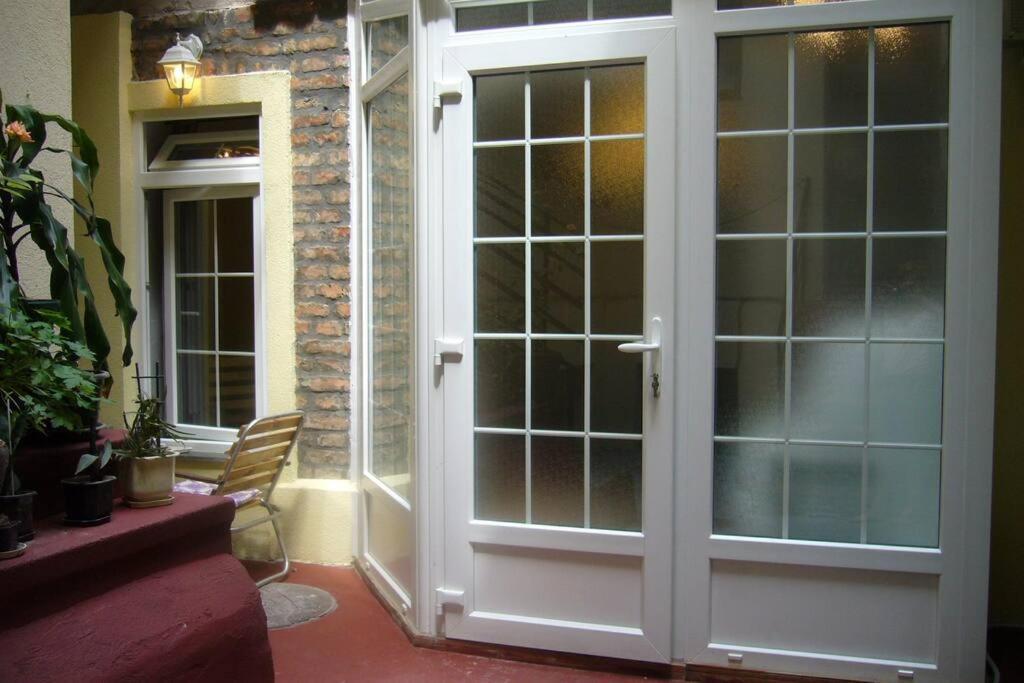 Hidden Gem On Prime Location Appartement Belgrado Buitenkant foto